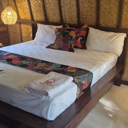 Tricky Trees Sunset Bungalows Gili Air Exterior foto